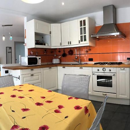 Apartament House Claudia By Holiday World Genua Zewnętrze zdjęcie