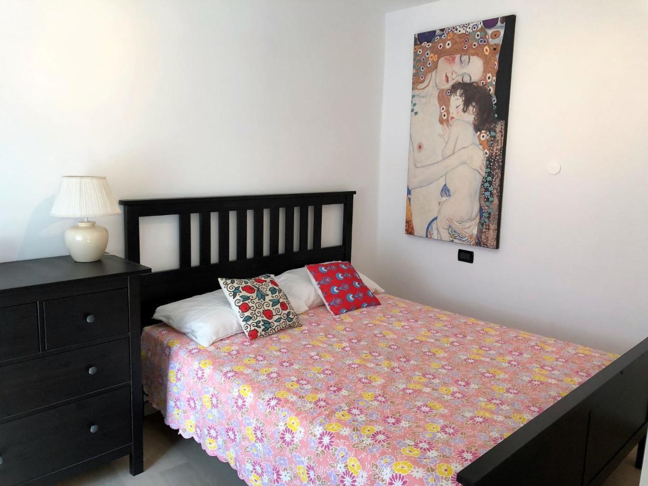 Apartament House Claudia By Holiday World Genua Zewnętrze zdjęcie